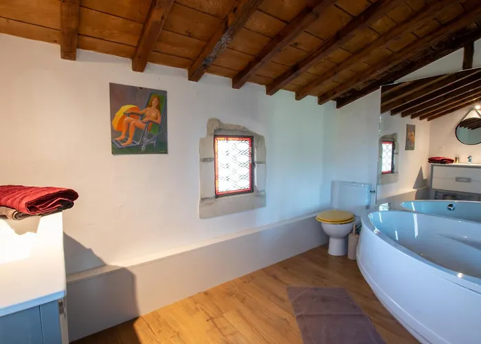 Mas Des Eaux Claires Arles Camargue Βίλα
